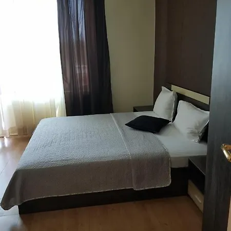 Sunrise без асансьор Apartmán *